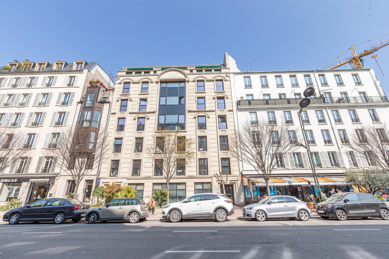 Bureau Levallois-Perret 598m² Location bureau Levallois-Perret Hauts-de-Seine OLBUR2200683 0
